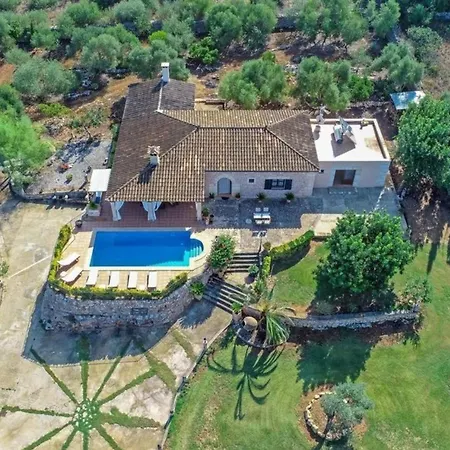 Mit Privatpool Fuer 6 Personen Ca 150 Qm In Muro, Mallorca Nordkueste Von Mallorca Vakantiehuis *